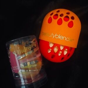 Beautyblender Vibrant Orange Sponge Duo